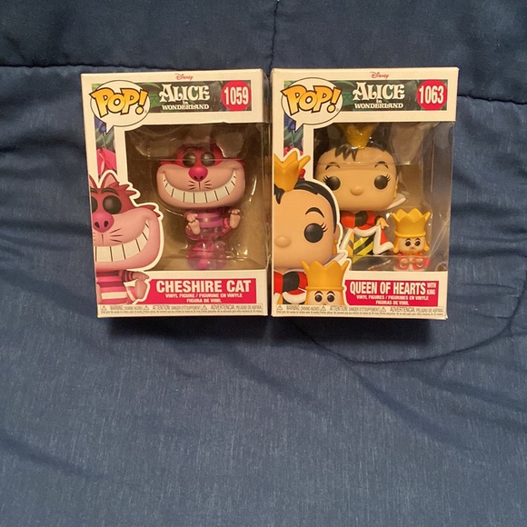 Funko Other - Cheshire Cat + Queen of Hearts Alice in Wonderland Disney Funko Pops